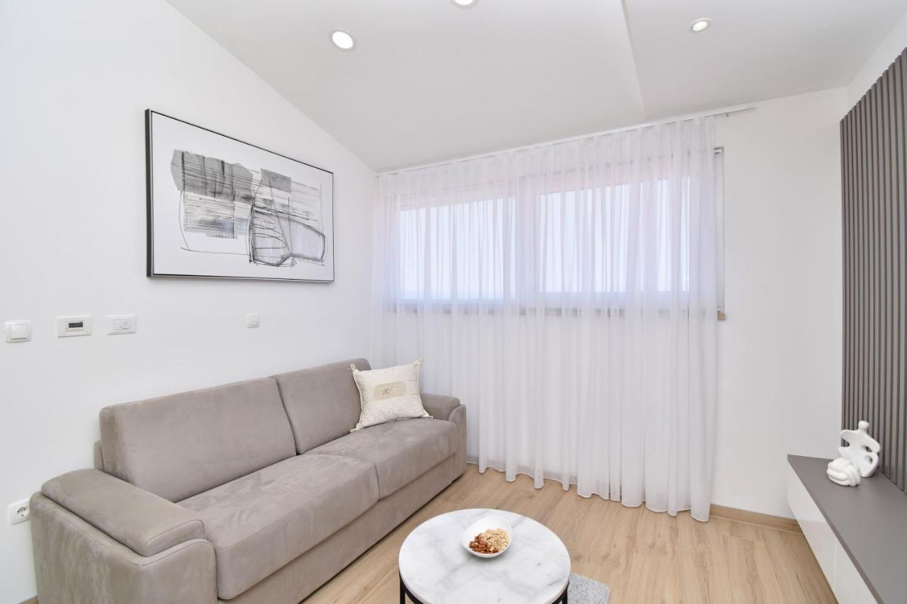 Luxury Apartments Luna 투체피 외부 사진