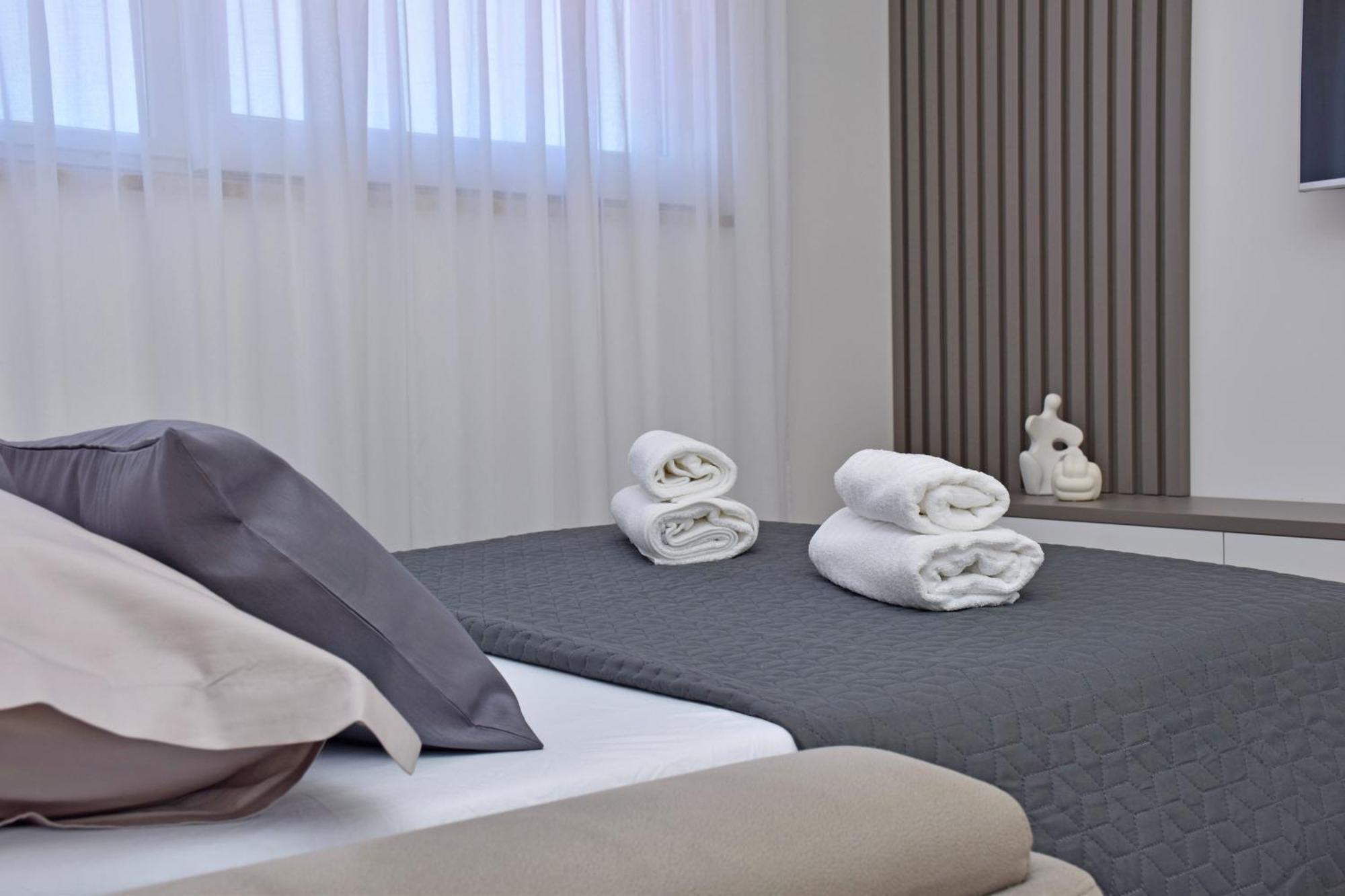 Luxury Apartments Luna 투체피 외부 사진